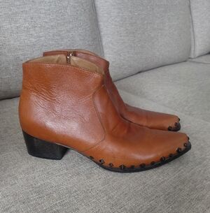Calleen Cordero Brown Leather Ankle Boots